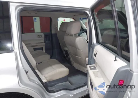 2009 Ford Flex Se z USA, uszkodzony, nr VIN 2FMDK51C09BA09211